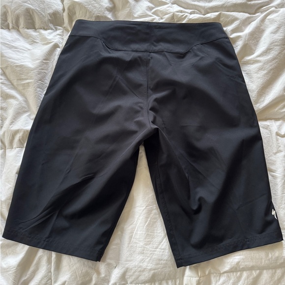 Specialized trail shorts for men. Size 36 - Picture 2 of 4